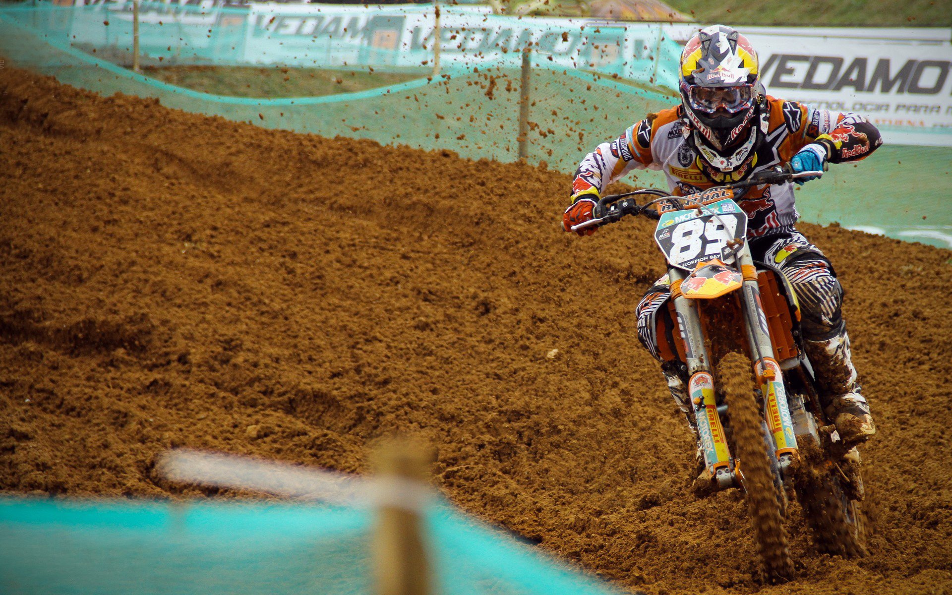 欧冠半决赛之夜,李刚仁末节接管比赛,亚洲足球的破晓时刻