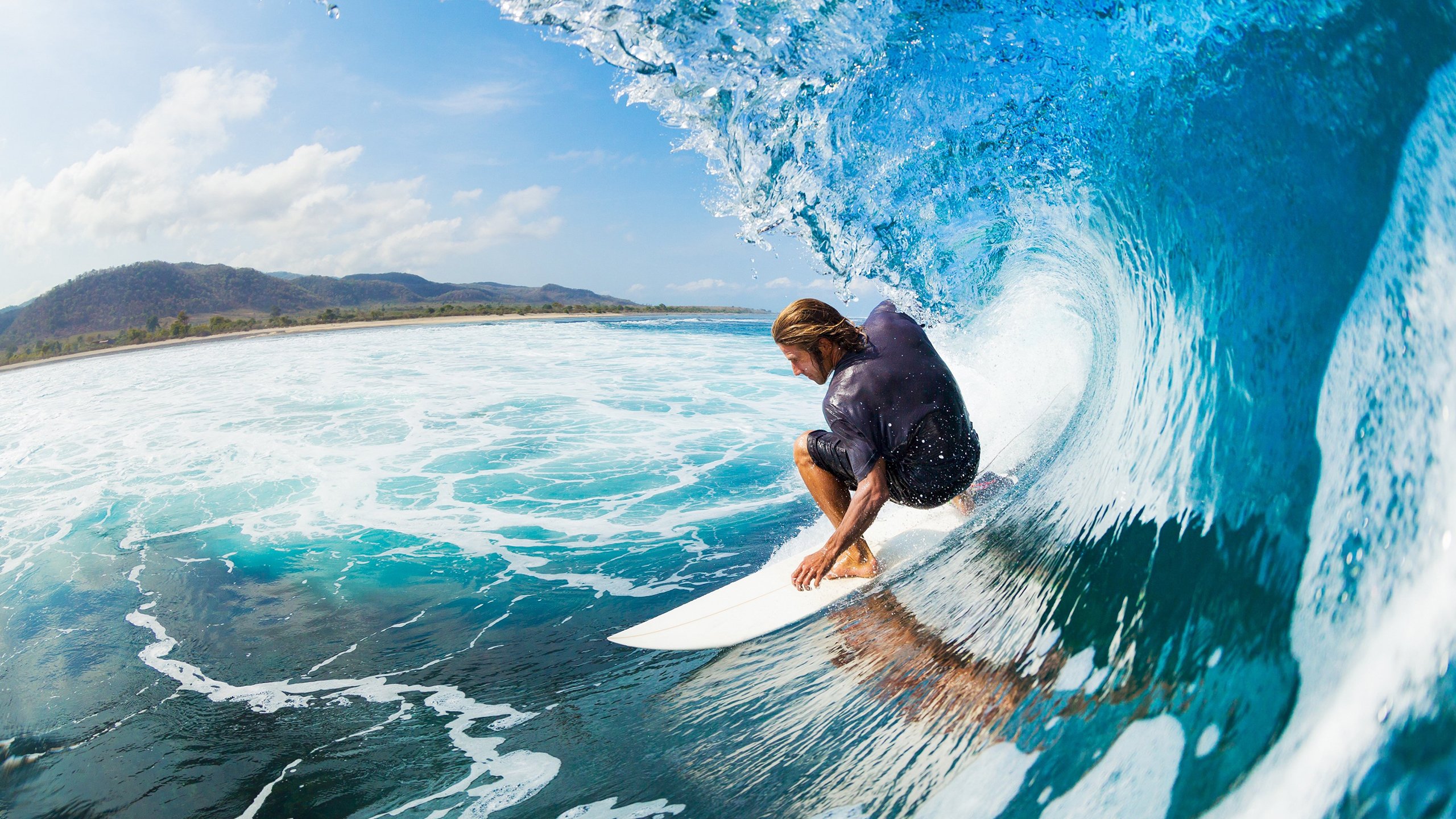 约基奇数据核爆撕裂上海防线，中国篮球需要更多这样的惨败